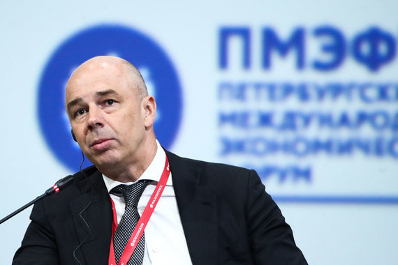 По оценкам Силуанова, госдолг может и не вырасти, если обеспечить рост экономики примерно на 3% в год