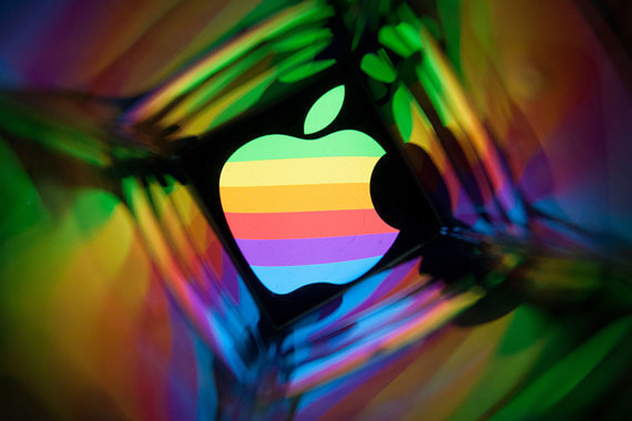 Рыночная стоимость Apple достигла $1 трлн