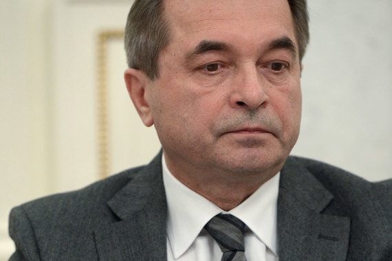 Евгений Школов в 2013 г. был назначен также уполномоченным по проведению антикоррупционных проверок
