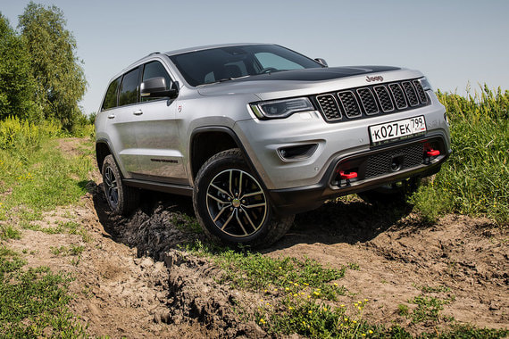 Внедорожная модификация Jeep Grand Cherokee – Trailhawk впервые появляется в России, на родине марки эта версия продается с 2016 г.