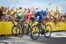 Колумбийский спринтер Фернандо Гавирия (на переднем плане) выиграл на Tour de France 2018 для команды Quick-Step Floors два этапа. Причем выступал он на велосипеде Specialized S-Works Venge с дисковыми, а не традиционными для профессионального велоспорта клещевыми тормозами