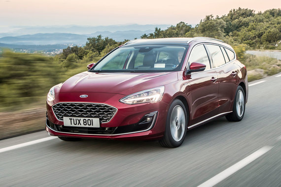 Четвертое поколение Ford Focus почти во всем превосходит нынешнюю модель, доказал первый тест-драйв новинки в Ницце