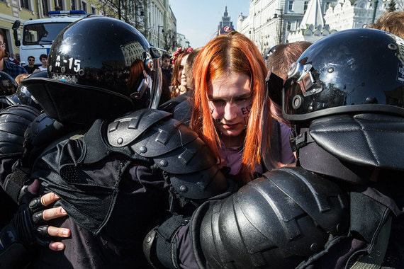Выборы мэра Москвы могут ознаменоваться новым разгоном митингующих (на фото – акция 5 мая)