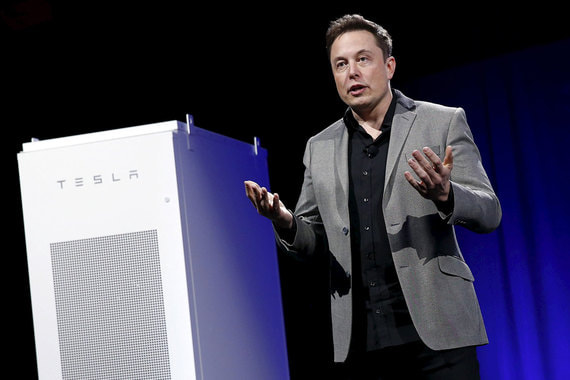 Во вторник Маск написал в Twitter, что планирует вывести Tesla c биржи, предложив инвесторам по $420 за акцию