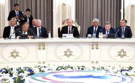 Прикаспийские страны подписали конвенцию о статусе Каспийского моря