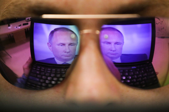 По большому счету расширение перечня засекреченных лиц приведет к тому, что любое упоминание о сотрудниках автоматически станет гостайной, считает Андрей Солдатов