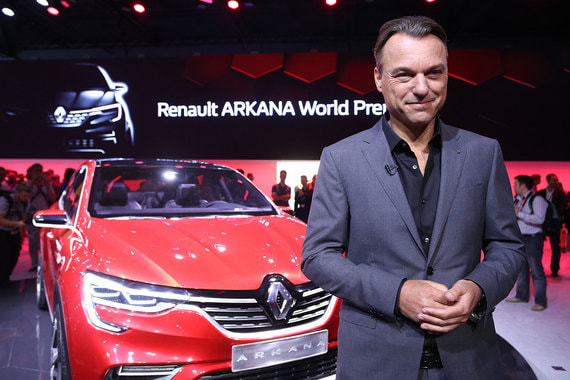 Главный дизайнер группы Renault Лоренс ван ден Акер