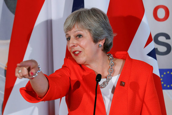 Терезе Мэй противостоят сторонники повторного референдума по Brexit