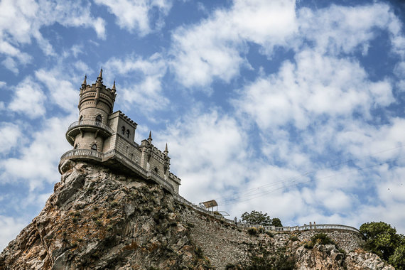 Похоже, в Крыму (на фото – «Ласточкино гнездо») для ЦБ действуют особые правила: регуляторы не раскрыли финансирование санации Генбанка