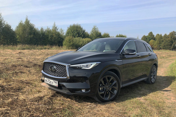 Среднеразмерный кроссовер Infiniti QX50 второго поколения
