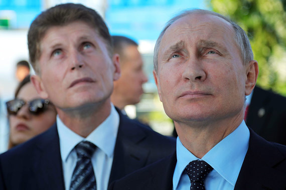 Олег Кожемяко и Владимир Путин