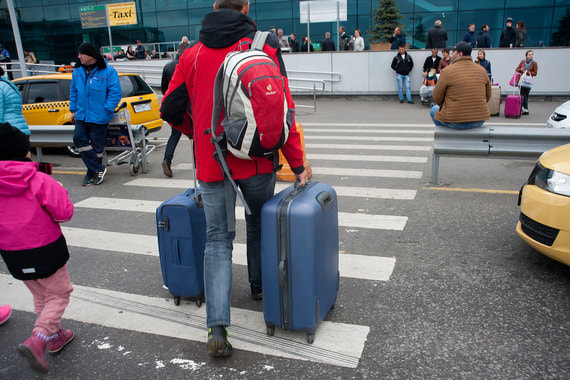 В «Домодедово» пассажиры смогут самостоятельно сдать багаж