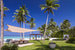 One & Only Reethi Rah, один из первых пятизвездочных отелей на Мальдивах, несколько раз признавался лучшим курортом направления