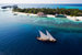 Huvafen Fushi - курортный отель на атолле Северное Мале на Мальдивах с бунгало на пляже и на воде