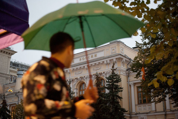 ЦБ фиксирует рост числа жалоб на инвестиционное страхование жизни