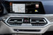 В BMW X7 устанавливается цифровая приборная панель и сенсорный центральный дисплей с диагоналями экранов 12,3 дюйма