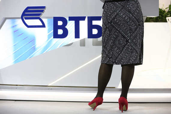 По мнению аналитиков, повышение ставок не связано с нехваткой у ВТБ валюты
