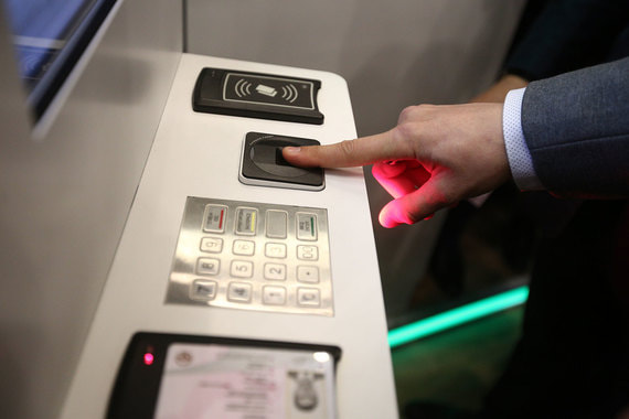 Банки оценили затраты на сбор биометрии граждан