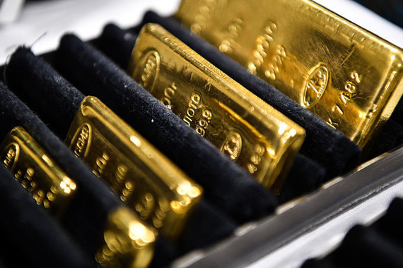 Центробанк приобрел рекордное количество золота