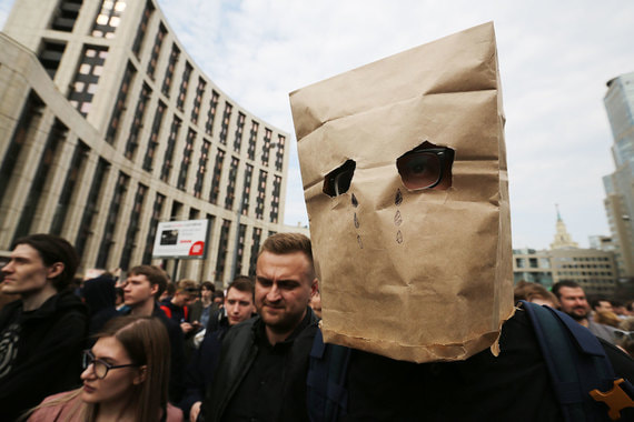 Freedom House подробно освещает блокировку Telegram, которую называет самым ярким примером вмешательства правоохранительных органов в цифровой суверенитет граждан
