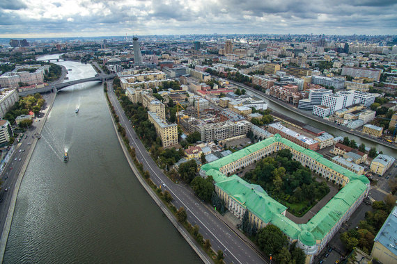 normal 10rh Бывший участок Минобороны рядом с Кремлем продали за 2,4 млрд рублей