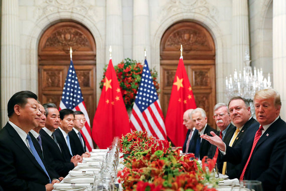 Президент США Дональд Трамп и председатель КНР Си Цзиньпин договорились предпринять усилия для заключения нового торгового соглашения
