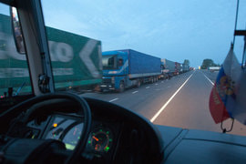 Как Москва регулирует движение грузовиков