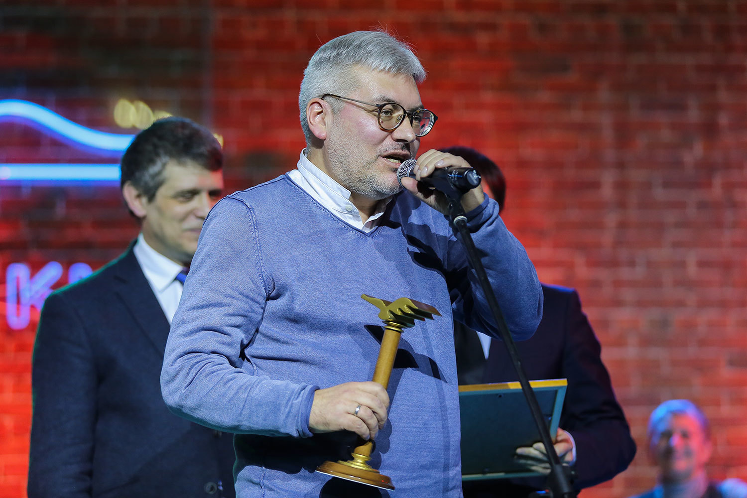 Каких снов любимой девушке Каких снов любимой девушке