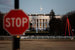 По информации The New York Times, из-за shutdown «президентская» елка, установленная перед Белым домом, в канун Рождества осталась без иллюминации. В субботу систему освещения елки сломал человек, попытавшийся на нее залезть. Чинить эту систему из-за shutdown оказалось некому.