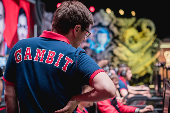 Призовые Gambit Esports превышают $1 млн, а всего в 2017 г. она могла
заработать до $1,5 млн, оценивает источник, близкий к команде