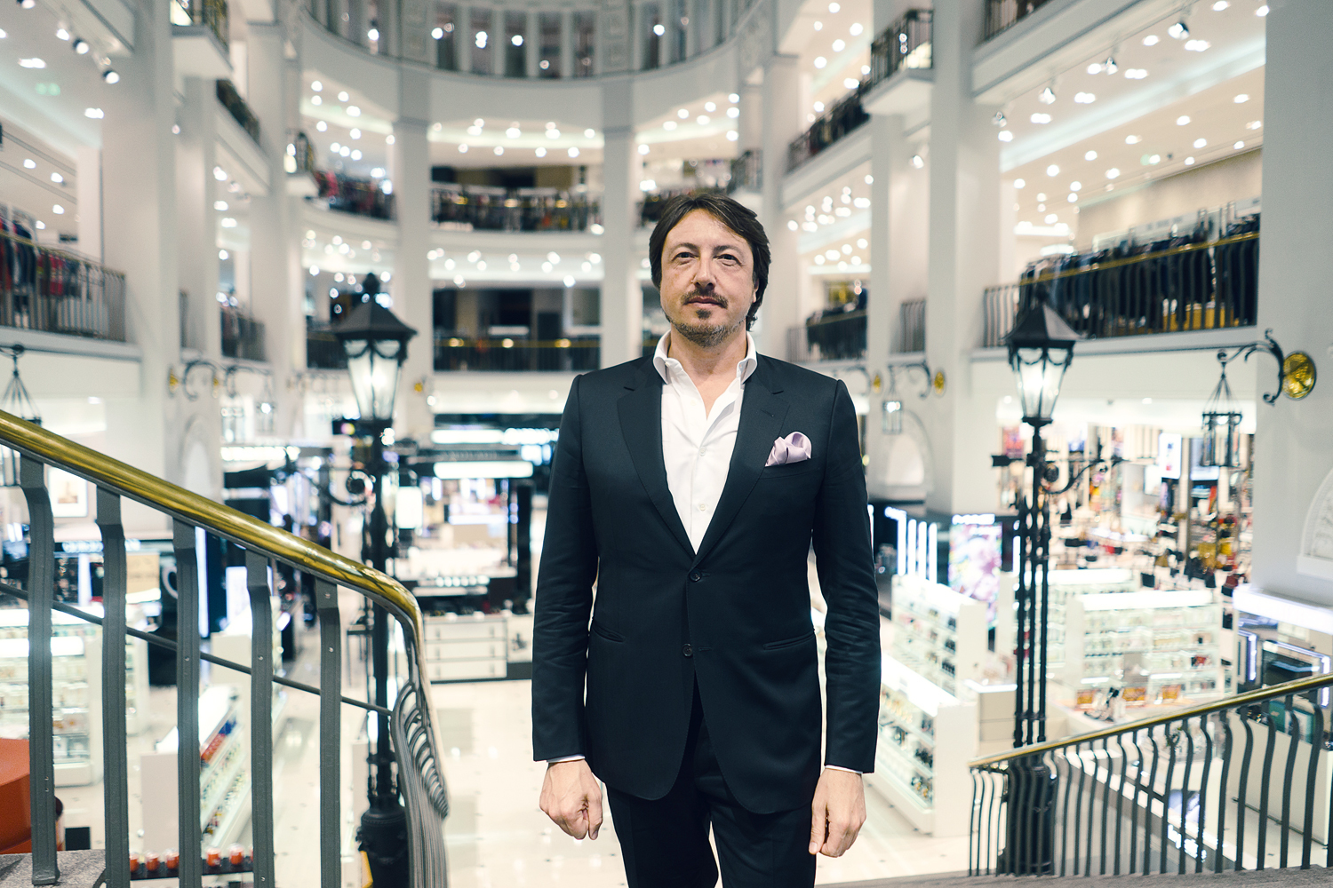 Джанвито Росси, глава итальянского обувного бренда Gianvito Rossi, который отметил в 2017 году десятилетний юбилей