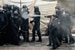 Полицейские пытались разогнать митингующих при помощи слезоточивого газа. В ответ активисты забрасывали их булыжниками и автомобильными покрышками