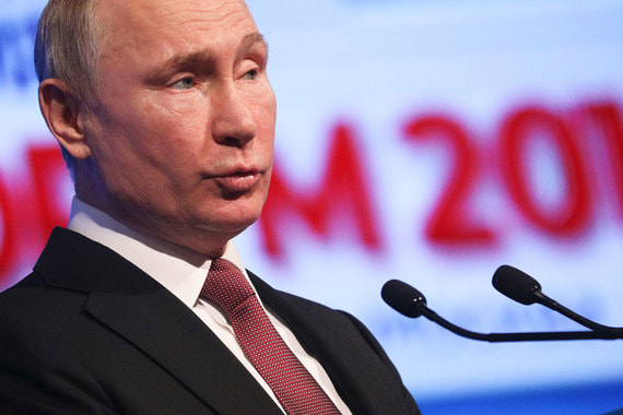 Президент России считает слишком высокими комиссии при оплате банковскими картами