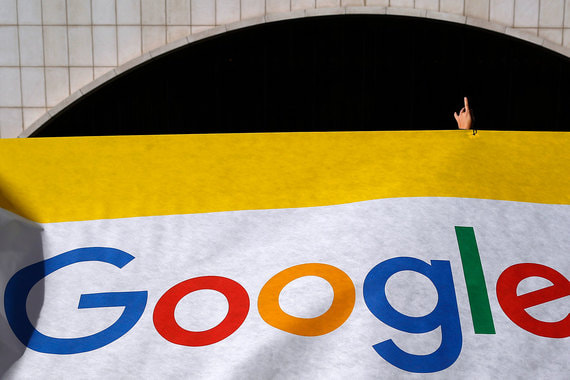 Google начал удалять из поиска запрещенные в России сайты