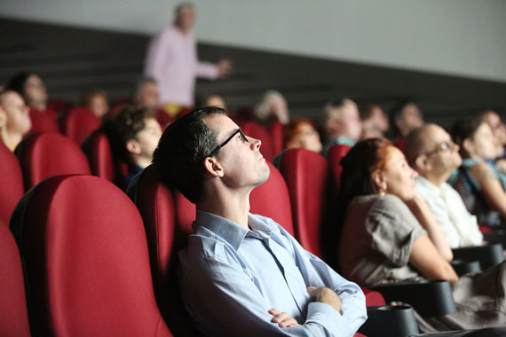 Зачем государство финансирует открытие новых кинотеатров