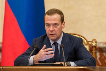 Медведев рассказал об условиях участия бизнеса в национальных проектах