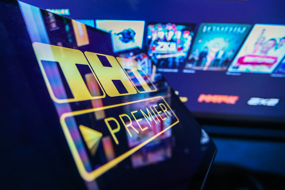 «ТНТ-Premier» – платный видеосервис, где пользователи за 129 руб. в месяц могут смотреть сериалы ТНТ, ТВ-3 и других каналов «Газпром-медиа» до их выхода в эфир