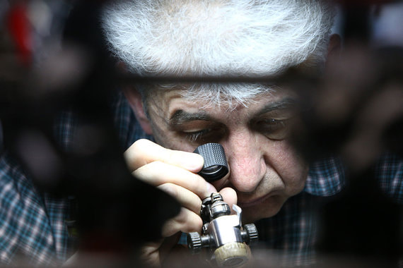 Стоимость подарков оказалась существенно меньше, чем в выборном 2018 году, когда во время послания Путин предложил увеличить социальные и инфраструктурные расходы на 15 трлн руб.