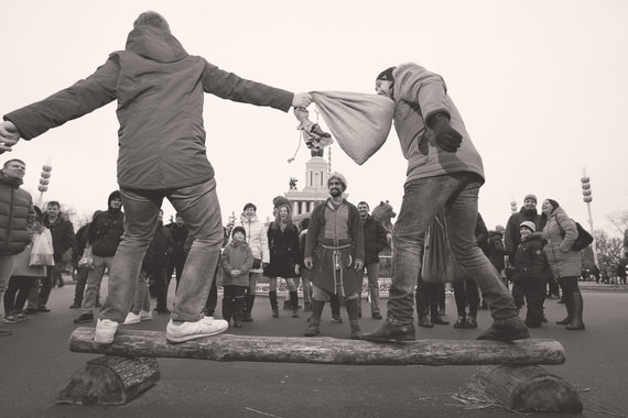 В довесок к любым оценкам неравенства мы всегда получаем огромный «мешок» с множеством вменений, досчетов, корректировок, интерполяций и т. д.