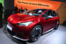 Seat показывает концепт первого электромобиля el-Born, который должен появиться в продаже в 2020 г. Модель разработана на платформе MEB Volkswagen Group, которой принадлежит испанская марка, запас хода испанского концепта чуть меньше, чем у немецких машин, разработанных на той же базе, – 420 км