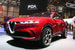 Концепт Alfa Romeo Tonale намекает на будущий компактный кроссовер итальянской марки, входящей в Fiat Chrysler Automobiles. Tonale будет меньше Stelvio, демонстрирует будущий стиль бренда и новый гибридный силовой агрегат, которыми будут оснащаться его машины