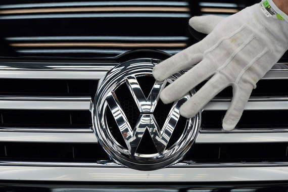 Volkswagen Group и группа ГАЗ подписали соглашение о продлении контрактного производства легковых автомобилей в 2017 г.