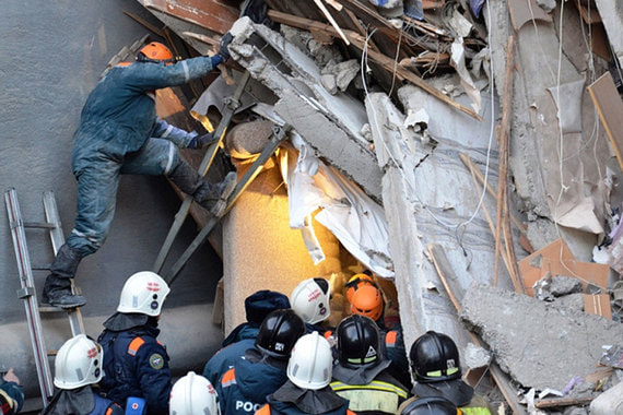 Число погибших при обрушении дома в Магнитогорске превысило 30 человек
