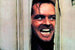 «Сияние»(The Shining, 1980, режиссер Стэнли Кубрик)Джек Николсон в роли писателя, запертого с семьей в зимнем отеле и понемногу сходящего с ума в симметричных кубриковских интерьерах. В 1981 г. «Сияние» номинировали на «Золотую малину» за худшую режиссуру и худшую женскую роль, зато теперь фильм неизменно входит в списки лучших хорроров всех времен