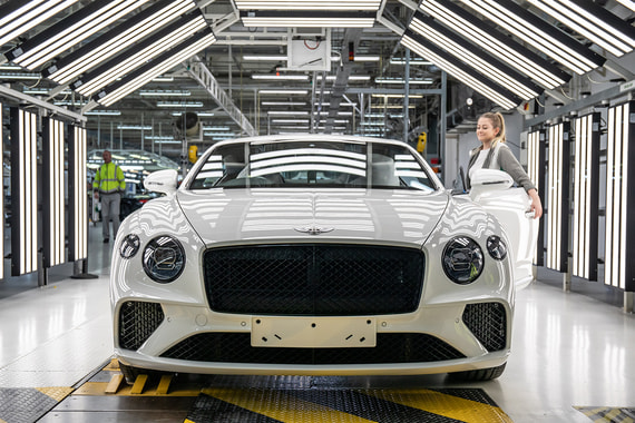 Bentley дизайн, история, будущее - интервью с главным дизайнером легендарной марки Штефаном Зилафом
