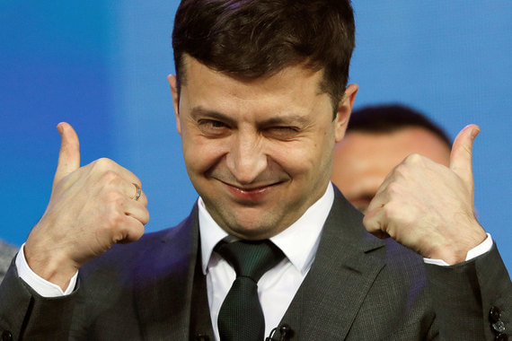 «Зеленский разгромил Порошенко». Политологи об итогах дебатов кандидатов в президенты Украины