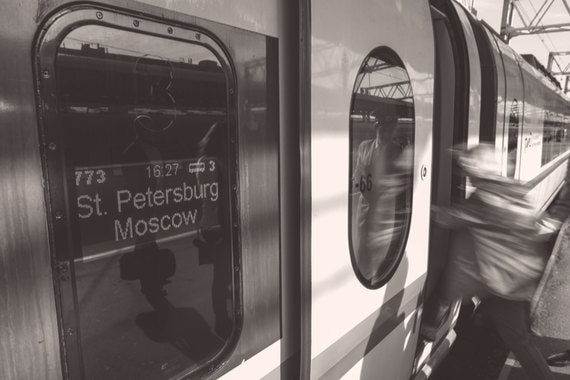 Казань или Петербург: куда направить ВСМ
