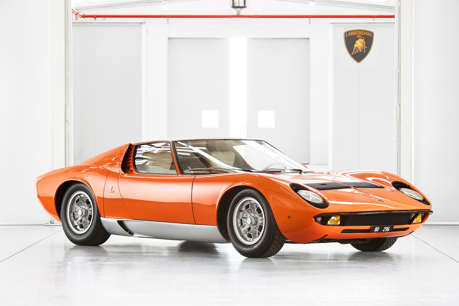 Суперкар Lamborghini Miura P400