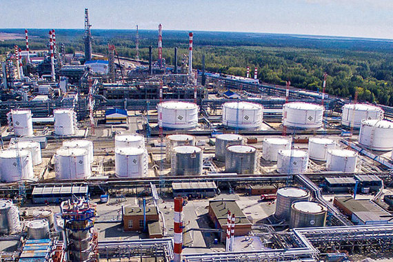 Антипинский НПЗ уже два месяца не производит нефтепродукты