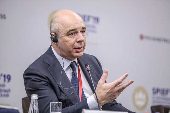Силуанов хочет, «чтобы наши те еще бизнесмены, которые в одно время убежали на Запад, сюда к нам возвращались»